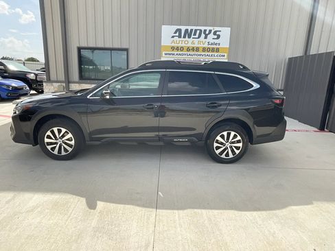 Used 2025 Subaru Outback Premium AWD/4WD image 21