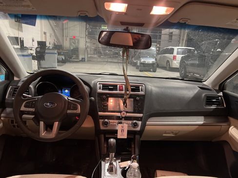 Used 2015 Subaru Outback 2.5i Premium w/ Popular Package #2 image 13