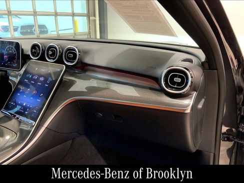 Used 2023 Mercedes-Benz C 300 4MATIC Sedan image 21