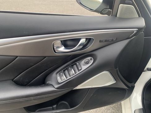 Used 2019 INFINITI Q50 Sport image 9