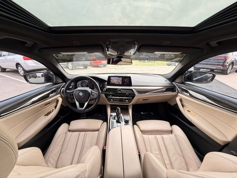 Used 2018 BMW 540i image 29