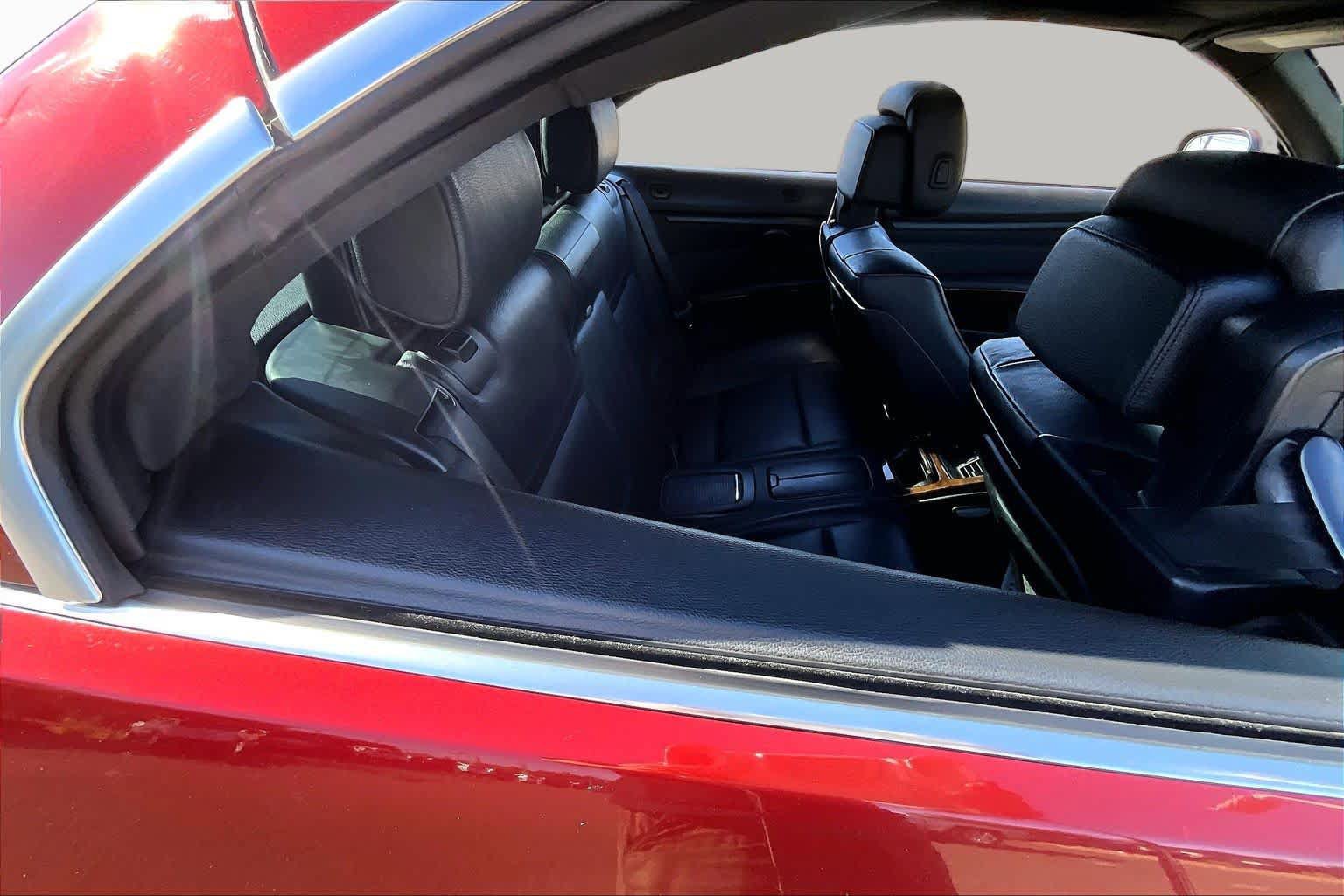 Used 2012 BMW 328i Convertible RWD image 19