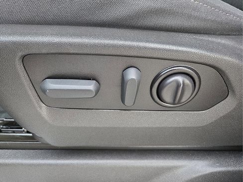 Used 2022 GMC Sierra 1500 Elevation image 15