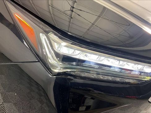 Used 2025 Acura MDX w/ Technology Package AWD/4WD image 40