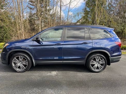 Used 2022 Honda Pilot Sport image 3