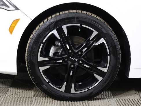 Used 2024 Kia K5 GT-Line image 23