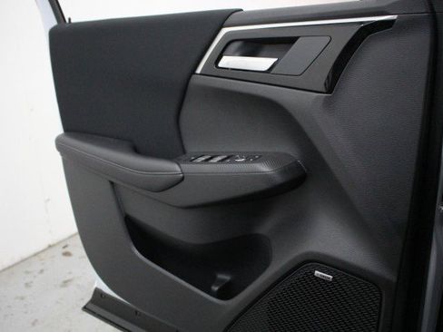 New 2026 Mitsubishi Outlander ES image 15