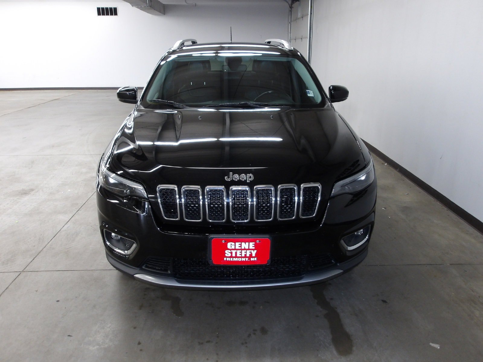 Used 2020 Jeep Cherokee Limited AWD/4WD image 6