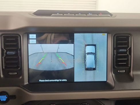 New 2024 Ford Bronco Wildtrak image 31