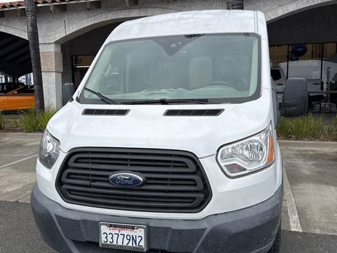 Used 2018 Ford Transit 250 148 Medium Roof RWD image 3