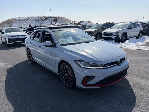 New 2026 Volkswagen Jetta GLI Autobahn image 3