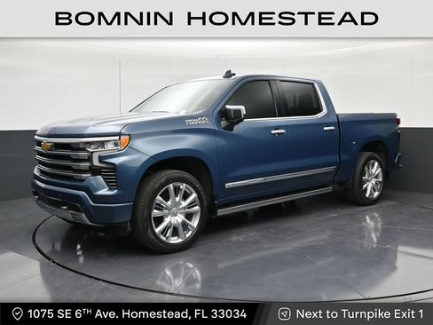 Used 2024 Chevrolet Silverado 1500 High Country AWD/4WD image 1