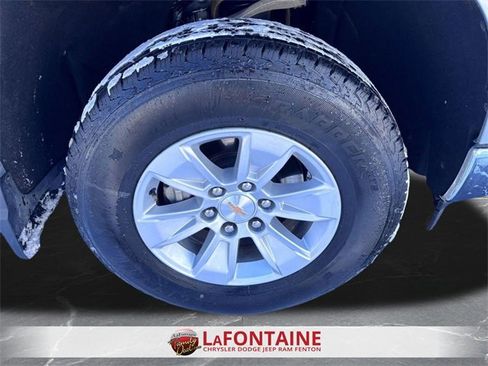 Used 2025 Chevrolet Silverado 1500 LT image 30