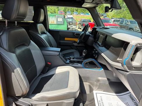 Used 2022 Ford Bronco Black Diamond AWD/4WD image 27