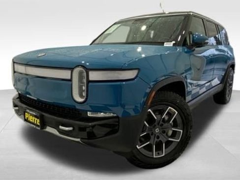 Used 2024 Rivian R1S Adventure image 1