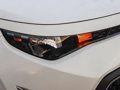 Used 2024 Kia Soul LX w/ Option Group 015 image 7