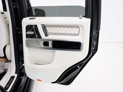 Used 2025 Mercedes-Benz G 63 AMG 4MATIC image 62