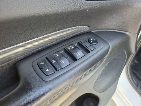 Used 2019 Dodge Durango GT image 21