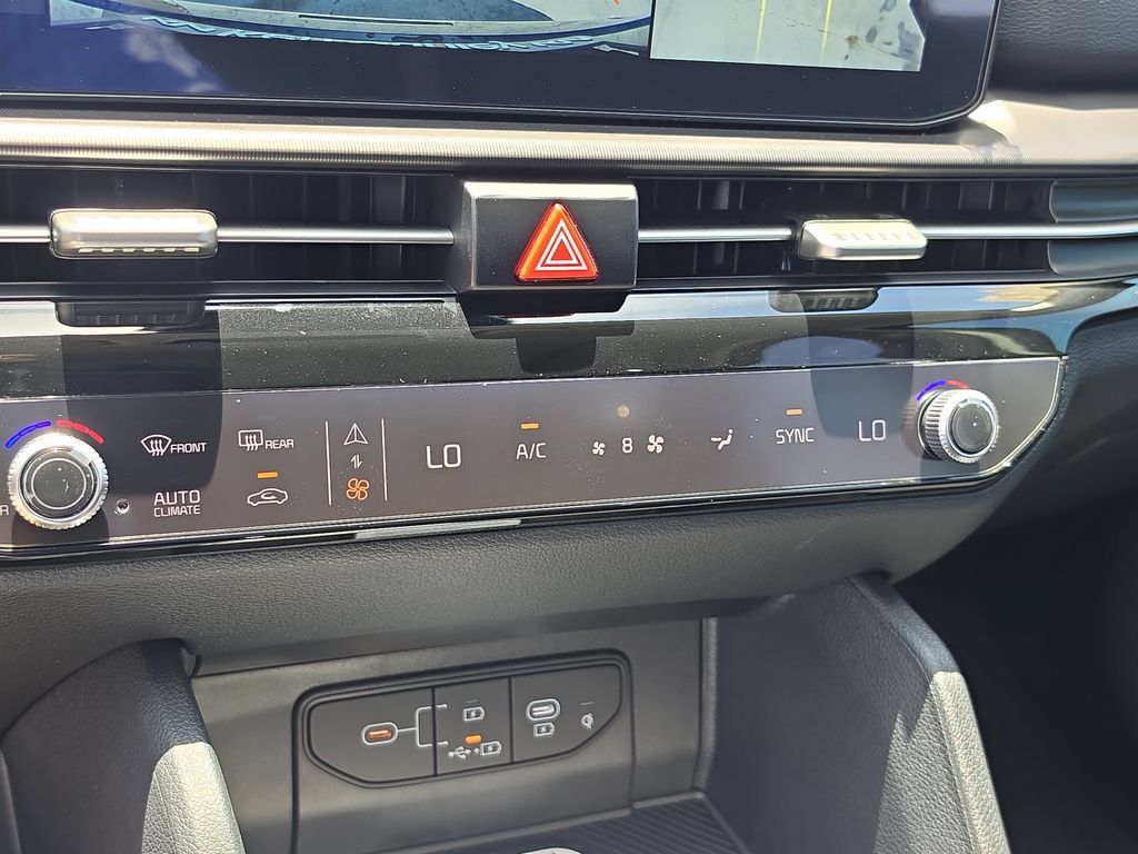 New 2027 Kia Sportage SX FWD image 26