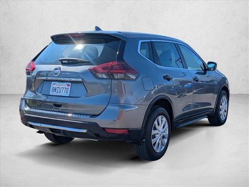 Used 2020 Nissan Rogue S FWD image 5