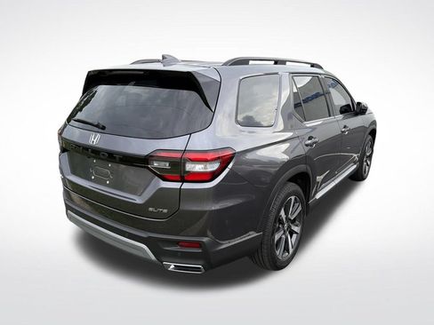 Used 2025 Honda Pilot Elite image 7