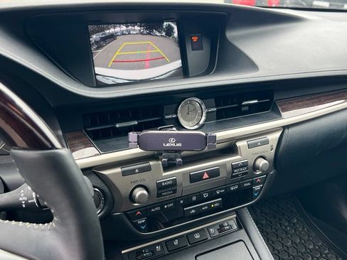 Used 2017 Lexus ES 350 FWD image 18