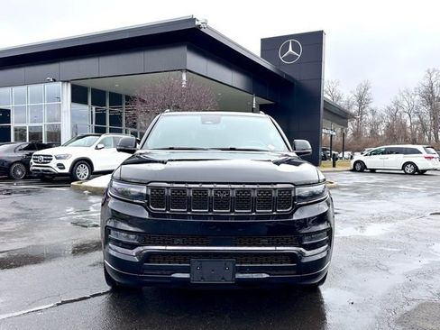 Used 2024 Jeep Grand Wagoneer L Series II w/ Quick Order Packagew 28T image 3