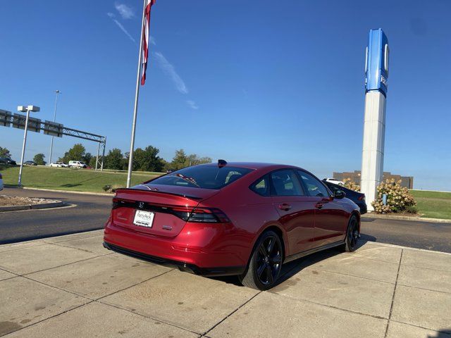 Used 2025 Honda Accord Sport image 11