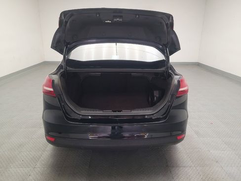Used 2017 Ford Focus SEL FWD image 29