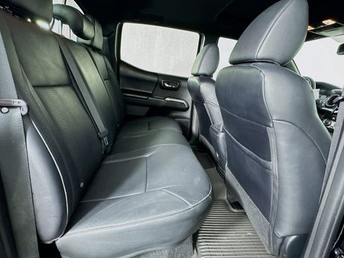 Used 2023 Toyota Tacoma Limited image 32