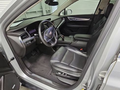 Used 2018 Cadillac XT5 Premium Luxury AWD/4WD image 11