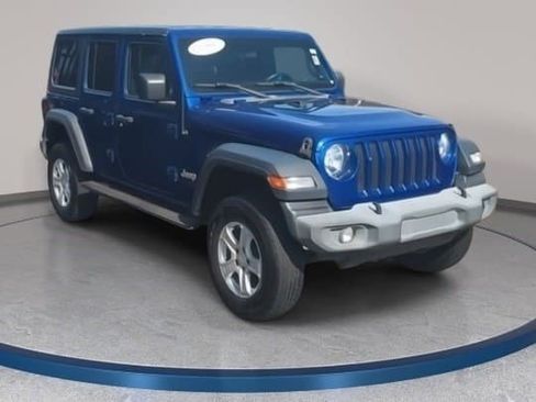 Used 2019 Jeep Wrangler Unlimited Sport S image 3