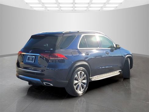 Used 2022 Mercedes-Benz GLE 350 4MATIC image 4