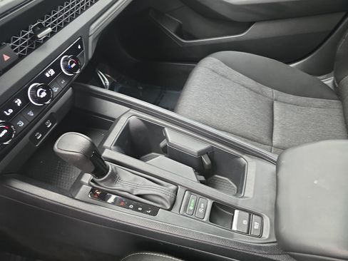 Used 2024 Honda Accord EX image 24