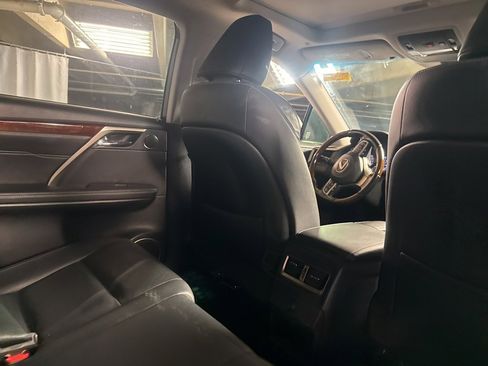 Used 2017 Lexus RX 350 AWD image 9