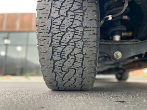 Used 2023 Ford Expedition Max Limited image 36