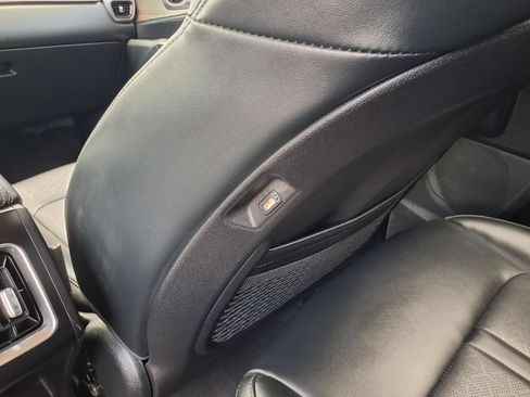 Used 2021 Kia Sorento EX w/ Panoramic Sunroof Package AWD/4WD image 14