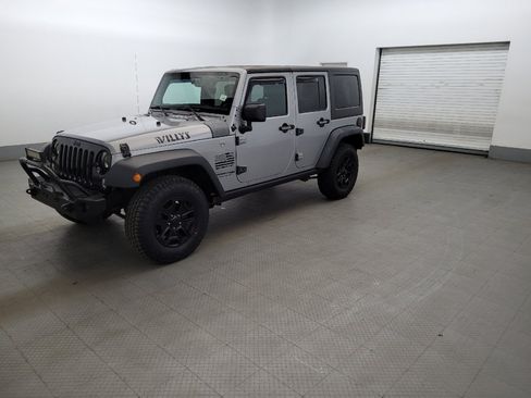 Used 2018 Jeep Wrangler Unlimited Sport AWD/4WD image 2