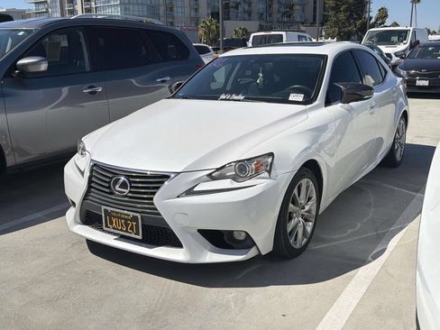 Used 2016 Lexus IS 200t RWD image 15
