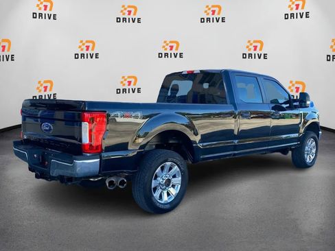 Used 2017 Ford F250 XL w/ Power Equipment Group AWD/4WD image 5