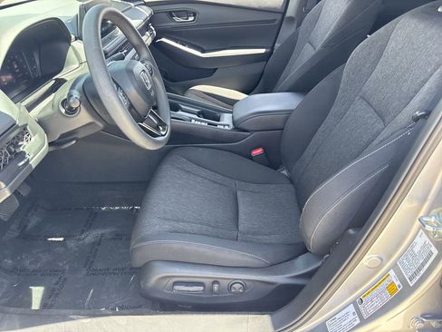 Certified 2024 Honda Accord EX image 18