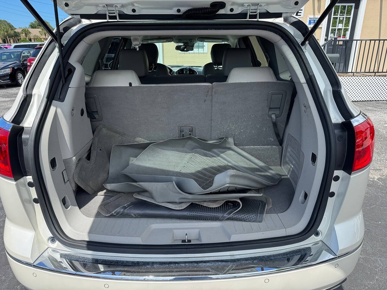 Used 2015 Buick Enclave Premium w/ Trailering Package FWD image 10