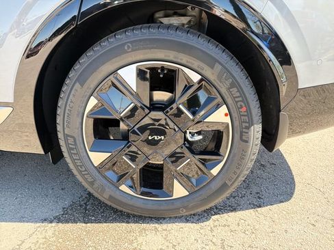 New 2026 Kia Sportage SX FWD image 26