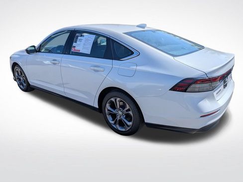 Used 2023 Honda Accord EX image 5