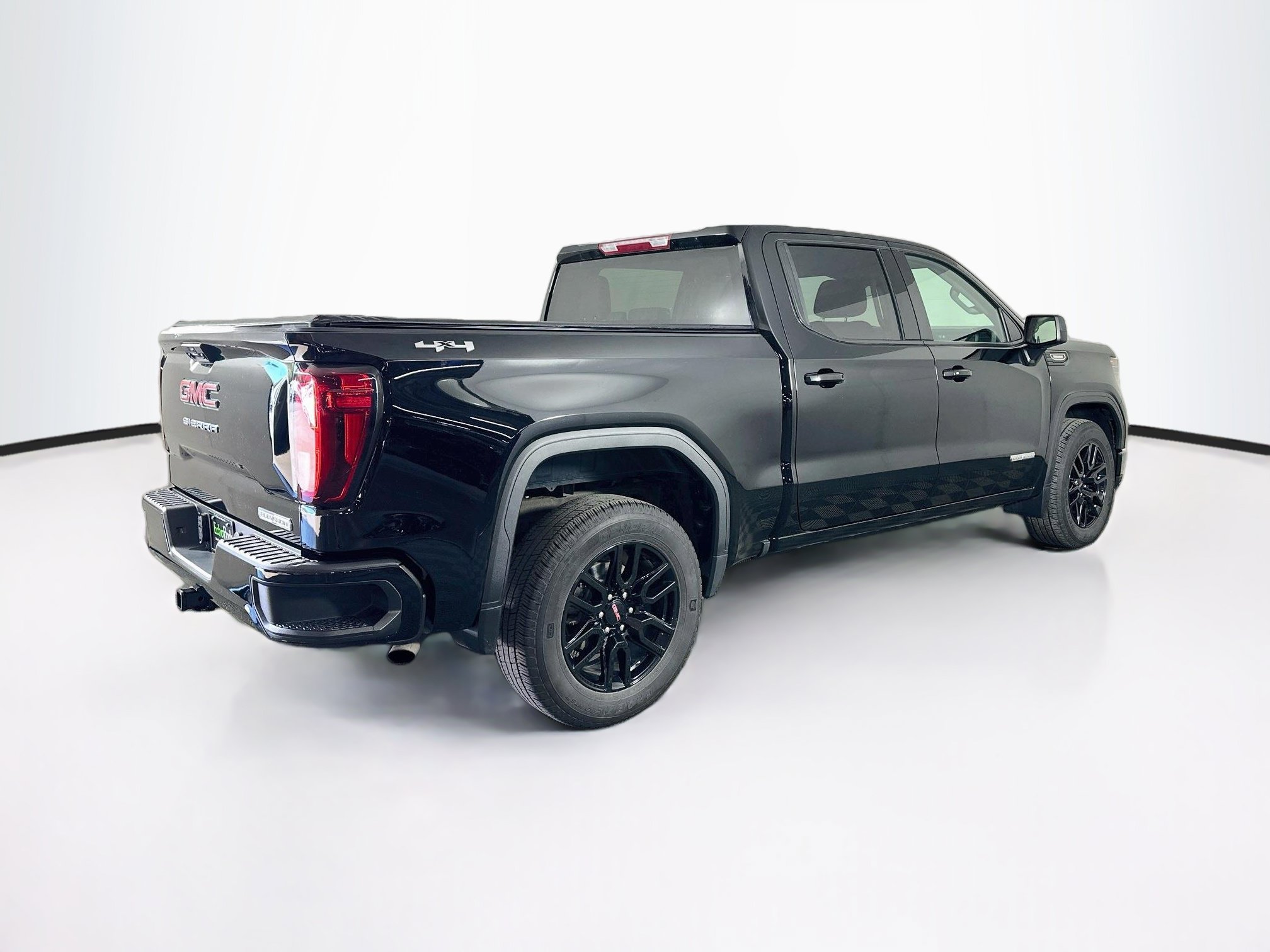 Used 2024 GMC Sierra 1500 Elevation AWD/4WD image 9