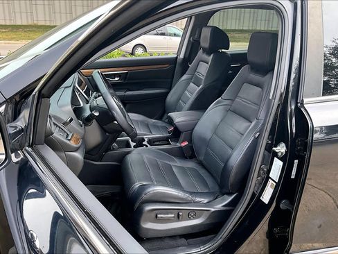 Used 2017 Honda CR-V Touring image 9