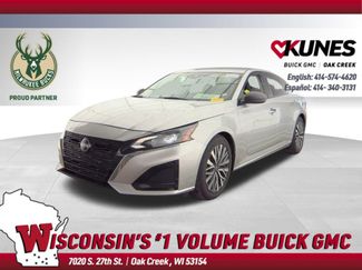 Used 2024 Nissan Altima 2.5 SV video 1