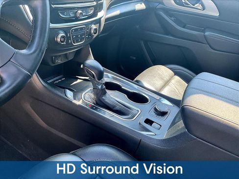 Used 2023 Chevrolet Traverse LT w/ LT Premium Package AWD/4WD image 23