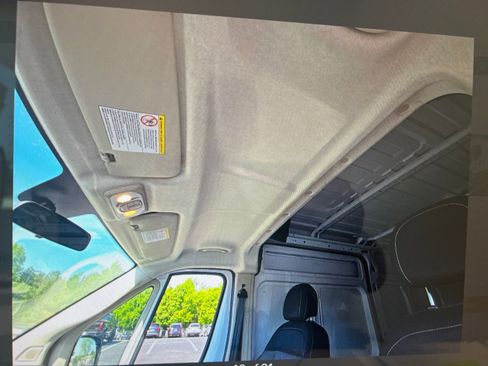 Used 2021 RAM ProMaster 2500 FWD image 9