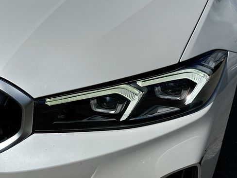 Certified 2024 BMW 330i 330i w/ Convenience Package image 29